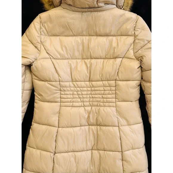 Michael Kors Faux Fur Trim Hooded Puffer Coat / Jacket Size Small Tan. - Picture 4 of 12
